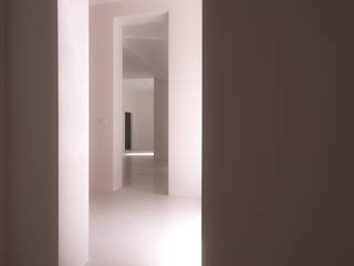 Casa M&F, APA architettura APA architettura Minimalist corridor, hallway & stairs