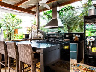 Churrasqueira Gourmet, VN Arquitetura VN Arquitetura Tropischer Balkon, Veranda & Terrasse
