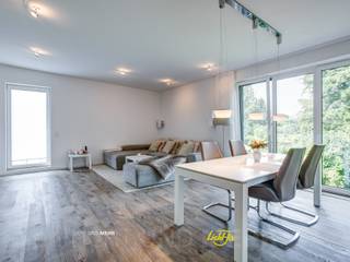 Lichtplanung innerhalb eines Dachgeschossausbaus, Lichtja Licht und mehr GmbH Lichtja Licht und mehr GmbH Living room