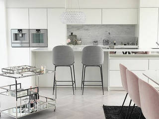 O DESIGN CONTEMPORÂNEO FICAM EVIDENTES NO PROJETO DE PRISCILA DIPPE, Conceito in Design Conceito in Design Kitchen units MDF