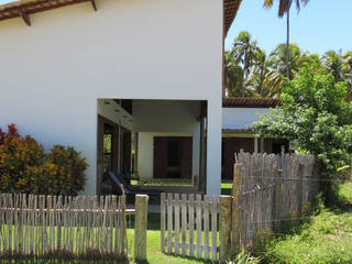 Residência Praia do Patacho, Juliano Barros Arquiteto Juliano Barros Arquiteto Terrace house