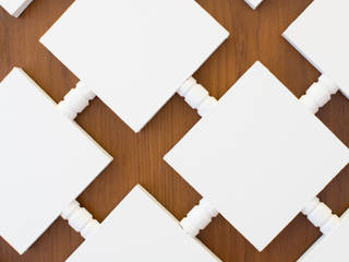 Quirky Flat : Hackney Eclectic style doors by Cassidy Hughes Interior Design Eclectic