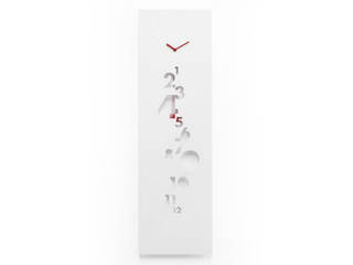 Living Room Wall Styling, Just For Clocks Just For Clocks Modern living room Iron/Steel