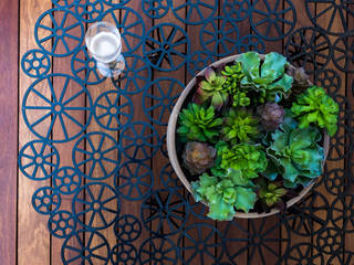 Detalhe mesa deck lounge branco arquitetura Patios & Decks