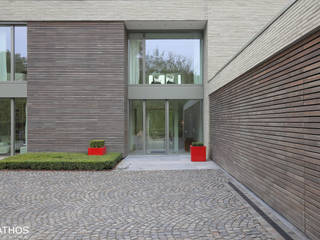 Neubau einer Villa in Ostbelgien, Architekturbüro Sutmann Architekturbüro Sutmann Modern Houses