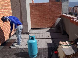 remodelacion terraza, CELIS & CELIS INGENIEROS CONSTRUCTORES S.A.S CELIS & CELIS INGENIEROS CONSTRUCTORES S.A.S Terrace