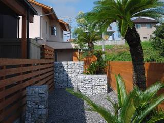 Casas ecléticas por 神谷建築スタジオ Eclético