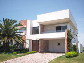 Residencia C135, Arquiteto Vinicius Vargas Arquiteto Vinicius Vargas Дома в стиле модерн