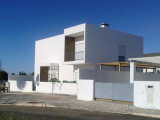 Casa Brandão, Leonor da Costa Afonso Leonor da Costa Afonso Casas unifamiliares