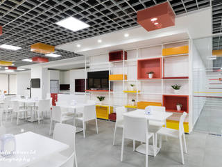 PWC Cafeteria , dal design office dal design office مساحات تجارية