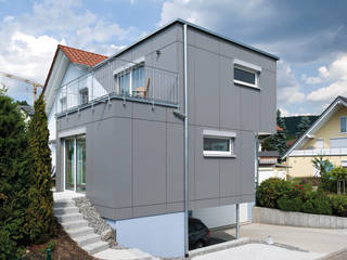 Erweitertes Kontrastprogramm, KitzlingerHaus GmbH & Co. KG KitzlingerHaus GmbH & Co. KG Nhà thép tiền chế Gỗ thiết kế Grey