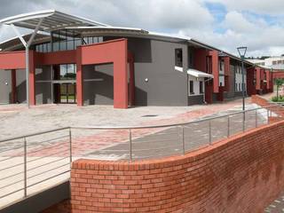 WSU Faculty of Health Sciences, Intsika Architects (Pty) Ltd Intsika Architects (Pty) Ltd Commercial spaces