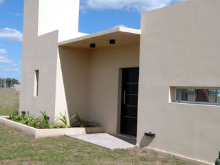 VIVIENDA ROLDAN 6, ECOS INGENIERIA ECOS INGENIERIA Casas familiares