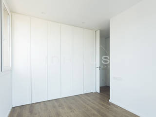 Modelo a medida en Valencia, Casas inHAUS Casas inHAUS Modern Bedroom Engineered Wood White