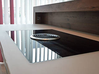 The Hybrid, Glascouture by Schenk Glasdesign Glascouture by Schenk Glasdesign Landhaus Küchen Glas Schwarz