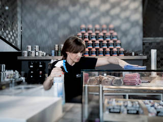 ELEMENTS , TEAM KONZEPT FACILITY SERVICES GMBH TEAM KONZEPT FACILITY SERVICES GMBH Commercial spaces