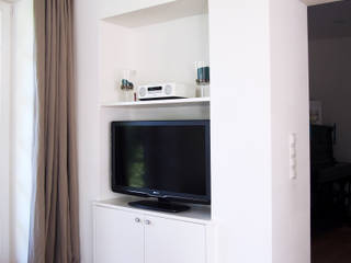 Fernsehmöbel, Schädlich Möbeldesign GmbH & Co. KG Schädlich Möbeldesign GmbH & Co. KG Modern Oturma Odası Ahşap Ahşap rengi