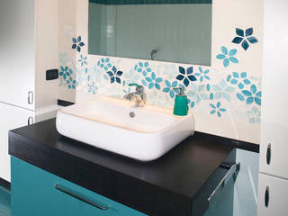 FLOWER | BAGNO PRIVATO, ADIdesign* studio ADIdesign* studio Phòng tắm phong cách hiện đại