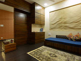 Matunga Apartment, Fourth Axis Designs Fourth Axis Designs Eclectic style bedroom