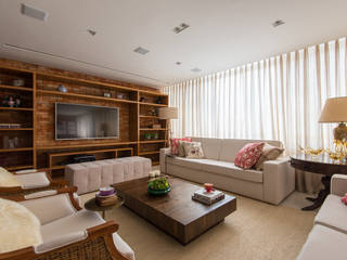 Apartamento Higienópolis, RF DESIGN DE INTERIORES RF DESIGN DE INTERIORES Modern living room