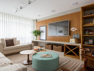 Apartamento Higienópolis II, RF DESIGN DE INTERIORES RF DESIGN DE INTERIORES Гостиная в стиле модерн