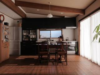 下青島の家, 堺建築設計事務所 堺建築設計事務所 Eclectic style dining room
