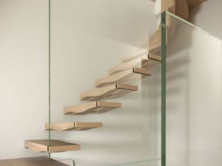 Designtreppe von Siller, Siller Treppen/Stairs/Scale Siller Treppen/Stairs/Scale Pasillos, vestíbulos y escaleras de estilo moderno Madera Acabado en madera