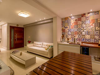 Residência Ferreira, DM ARQUITETURA E ENGENHARIA DM ARQUITETURA E ENGENHARIA Rustikale Wohnzimmer Holz Grau