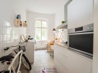 Musterwohnung Berlin Neukölln, staged homes staged homes Eclectic style kitchen