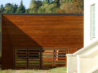 BASSO FABBRICATO, Studio 3Mark Studio 3Mark Minimalist garage/shed Wood Wood effect