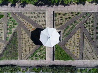 HOTEL TERRE DI CASOLE - A vegetable garden on the terrace, A3PAESAGGIO A3PAESAGGIO Commercial spaces