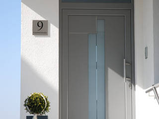 Einfamilienhaus - neue Kunststoff-Aluminium Fenster und Aluminium-Haustüre, Schmidinger Wintergärten, Fenster & Verglasungen Schmidinger Wintergärten, Fenster & Verglasungen Front doors Aluminium/Zinc