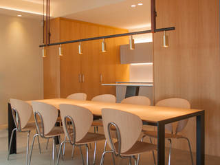 Renovación completa del interior de una vivienda unifamiliar, Rardo - Architects Rardo - Architects Modern dining room