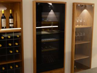 Weinkeller, Holzmanufaktur Stuttgart Holzmanufaktur Stuttgart Bodegas de vino Madera maciza Multicolor