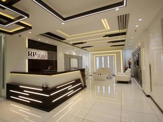 RP Group office, Conarch Architects Conarch Architects Commercial spaces