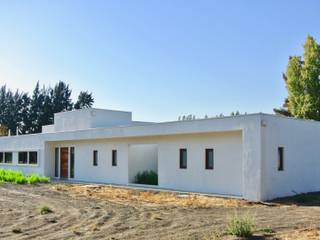 Casa El Algarrobal, AtelierStudio AtelierStudio Minimalist house