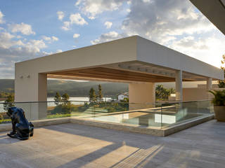 Casa em Nova Lima-MG, Lanza Arquitetos Lanza Arquitetos Modern balcony, veranda & terrace