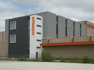 Seeberger GmbH, Architekturbüro zwo P Architekturbüro zwo P Moderne Bürogebäude