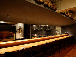 Itarian restaurant TACUBO, 田所裕樹建築設計事務所 田所裕樹建築設計事務所 พื้นที่เชิงพาณิชย์ ไม้ Wood effect