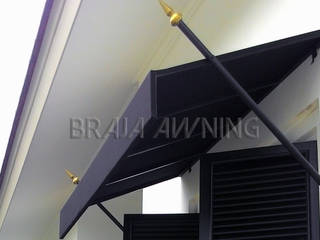 Canopy Kain Jakarta (Model Tombak), Braja Awning & Canopy Braja Awning & Canopy クラシックデザインの テラス テキスタイル アンバー/ゴールド