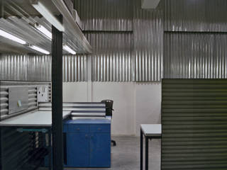 Indigo Office, DCOOP ARCHITECTS DCOOP ARCHITECTS Study/office