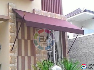 Canopy Kain Tombak warna cokelat (Jakarta), Braja Awning & Canopy Braja Awning & Canopy モダンデザインの テラス テキスタイル アンバー/ゴールド