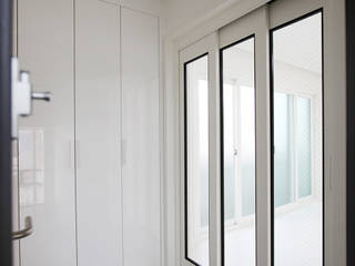 송파 상가건물 내 주거공간, Design Daroom 디자인다룸 Design Daroom 디자인다룸 Modern Corridor, Hallway and Staircase