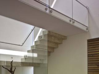 homify Stairs Marble White
