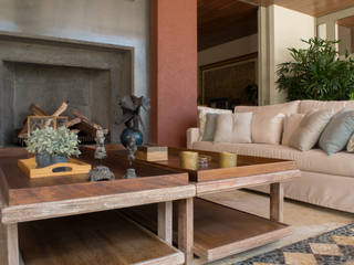 SALA Cuernavaca, NISPERO HOME NISPERO HOME Eclectic style living room Solid Wood Multicolored