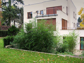 Garten in Berlin-Lankwitz, guba + sgard Landschaftsarchitekten guba + sgard Landschaftsarchitekten Taman Minimalis