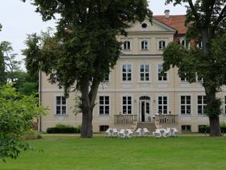 Schlossgarten Grube, guba + sgard Landschaftsarchitekten guba + sgard Landschaftsarchitekten 모던스타일 정원