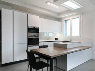 K12, Andrea Picinelli Andrea Picinelli Kitchen