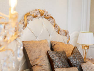 Elegantes Schlafzimmer mit Ankleidezimmer, BAUR WohnFaszination GmbH BAUR WohnFaszination GmbH Klassische Schlafzimmer Holz Weiß