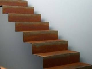 Corten Treppe, Exellentworkers Exellentworkers